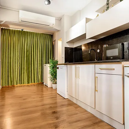 Port Galata Aparthotel 3*